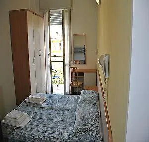 Ξενοδοχείο Bacco 2*